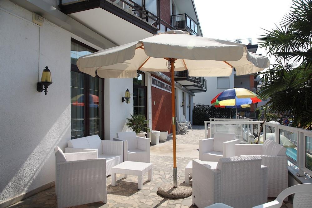 Hotel D'este 3*